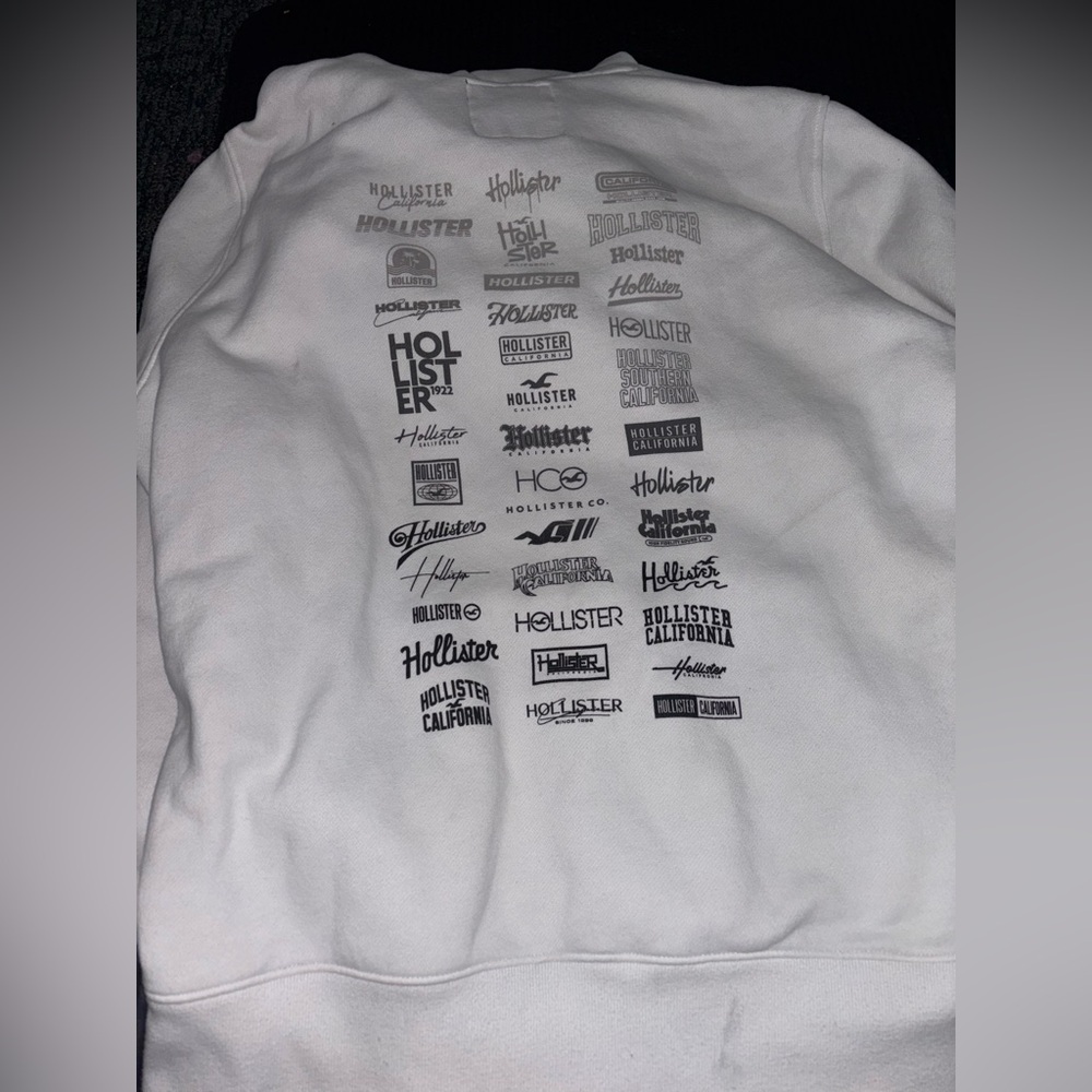 Hollister hoodie - Picture 2 of 4